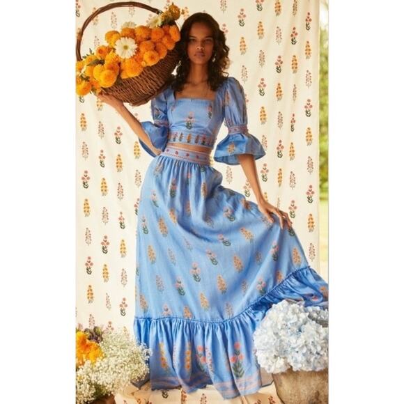 Agua by Agua Bendita Violeta Dahlia Blue Linen Embroidered Floral Cropped Top - Picture 12 of 12